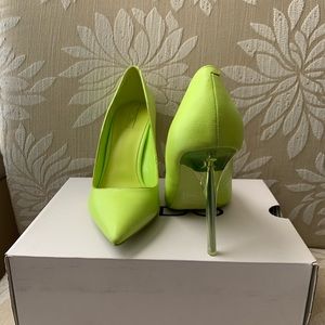 ALDO lime green pumps